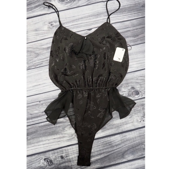 Vintage - High-Cut Leg, Black Bodysuit - Medium - Picture 4 of 7